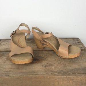 DANSKO Mary Jane tan strap heels size 38 / 8